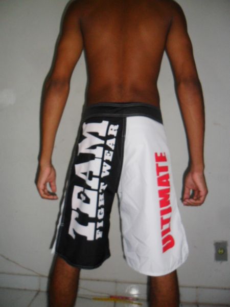 BERMUDA FIGHT COMBAT
